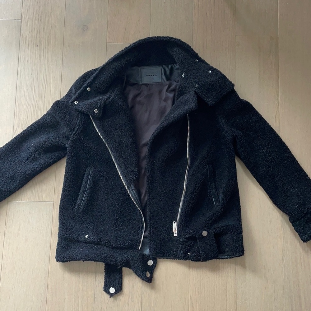 BLANK NYC OVERSIZED MOTO SHERPA JACKET